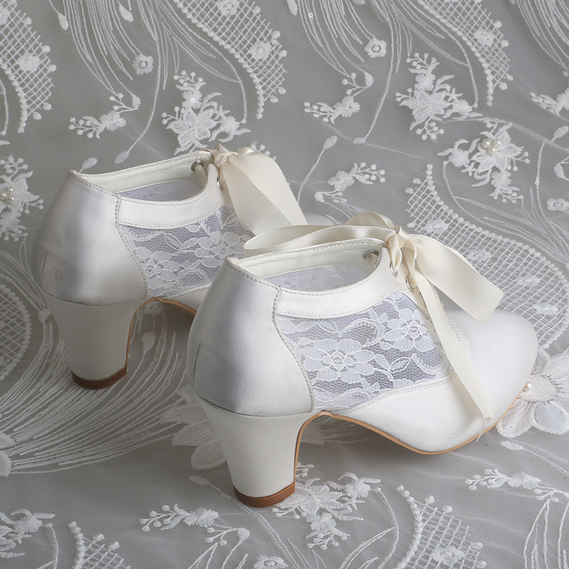 Customized Block Heels Bridal  - Ribbon Tie Heel recension och pris