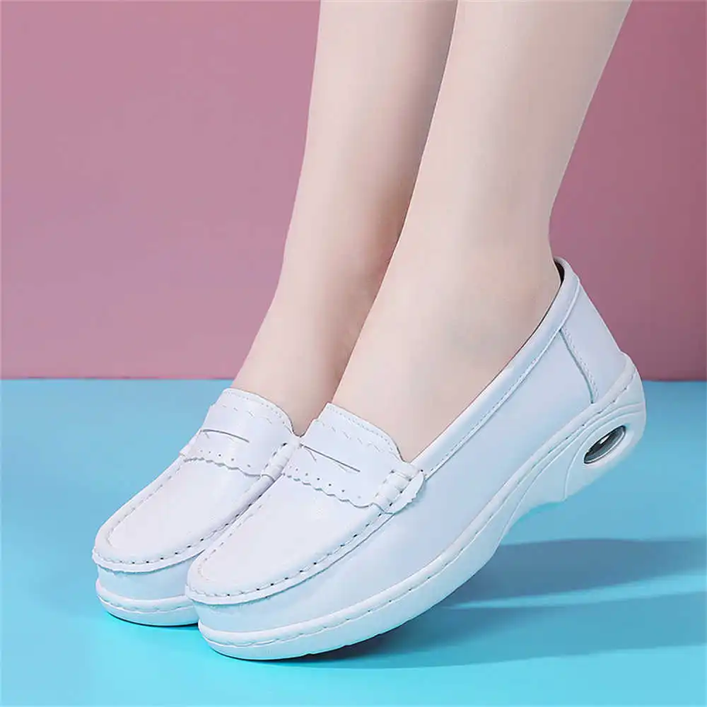 Chunky White Sole Heel Shoes O - Women Shoes Types recension och pris